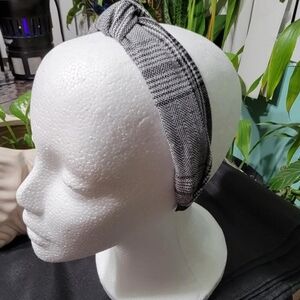 Stylish Black and White Headband